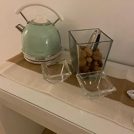 Bed & Breakfast Guesthost - Number 12 Luxury *