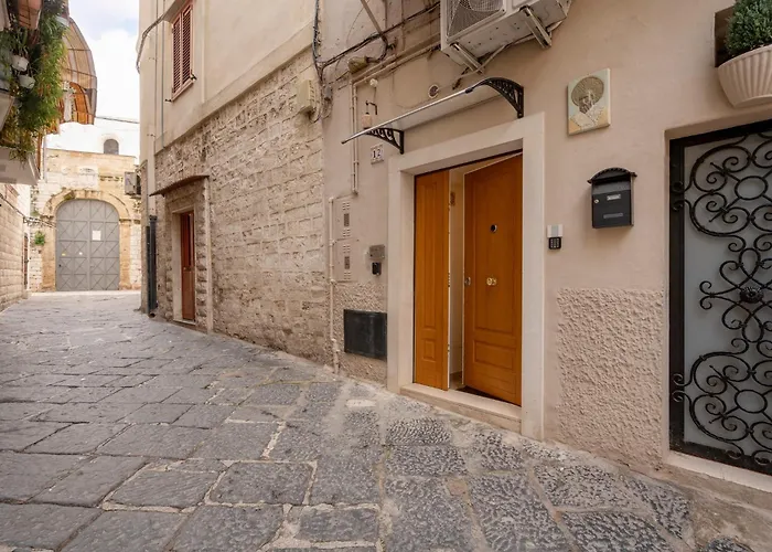 Guesthost - Number 12 Luxury バーリ